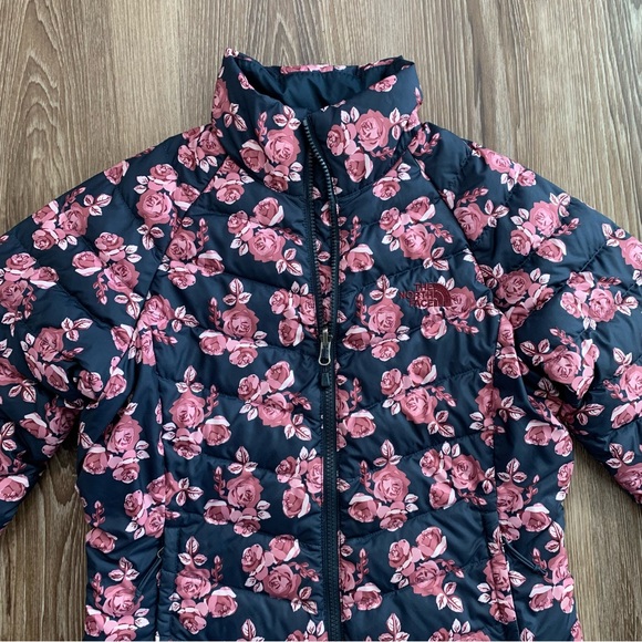 The North Face Womens Down Full Zip Puffer Jacket Floral Print Navy Pink Small - Picture 5 of 16